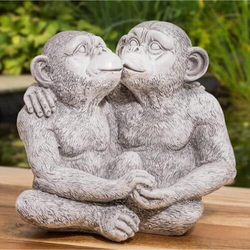 Kissing Monkeys Figurine Sculptures Outdoor Statues Backyard Decor Statues