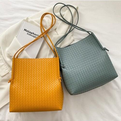 Ladies Retro Handbags PU Large Capacity Shopper Bags Fashion Buckle Shoulder Bag Luxury Bag Women Tote Bags Solid Color Wallet