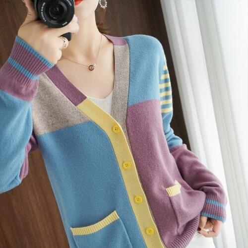 2021 early spring new cashmere cardigan womens V-Neck Sweater Coat loose knit sweater versatile color matching top