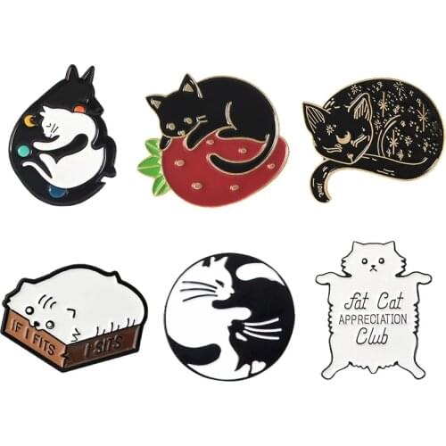 Meow Cat Kindergarten Hard Enamel Pins Collect Box Kitten Hugging Cats Metal Cartoon Brooch Backpack Hat Collar Lapel Badges
