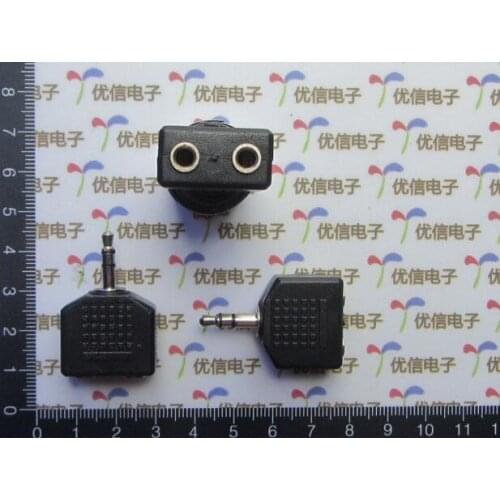 3.5mm one to two stereo audio plug