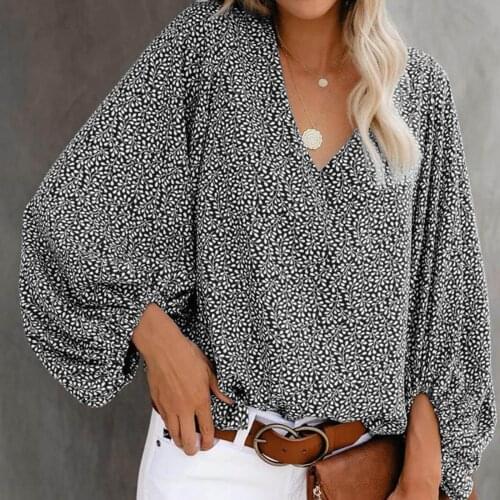 Ladies V-neck Loose Comfortable Shirt Floral Print Lantern Sleeve Top