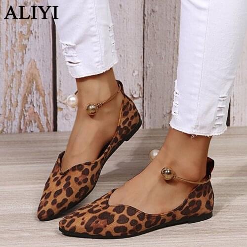 ALIYI British Style Flats Women 2021 Spring New Fashion Leopard Pointed Toe Slip On Ladies Comfy Loafers Pearl Dress Office Shoe