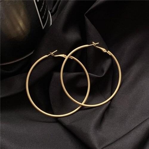 Trendy Simple Metal Big Round Hoop Earrings for Women Korean Minimalist Circle Summer Earrings Fashion Jewelry Brincos New SALES