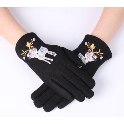 Women Cashmere Deer Orint Embroidered Touch Screen Mittens Winter Female Wool Knit Plus Plush Thicker Driving Warm Gloves K1