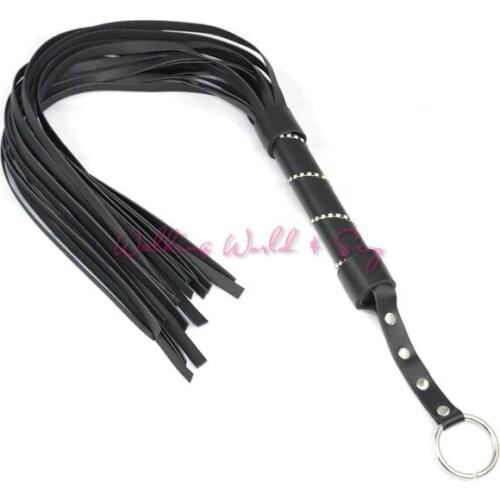 Lovely Leather Flirt Whip With Luxury Rivet Decorated Ass Spank Whips Knout Buttocks For Couple Fetish Slave Flogger Sexy Toys