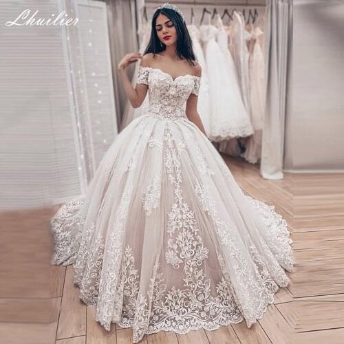 Lhuilier Womens A-Line Boat Neck Lace Appliques Wedding Dresses 2020 Short Sleeves Off the Shoulder Floor Length Bridal Gowns