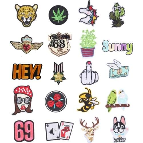 Girl Lips Embroidered Iron On Patches Creative Badges Motorcycle Parches For Clothing Backpack DIY Stripes Clothes Stickers F