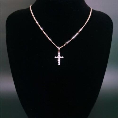 Shiny Mini Zircon Gilded Cross Pendant Necklace For Women Exquisite Rhinestone Copper Gilded Neck Chain Jewelry Collier