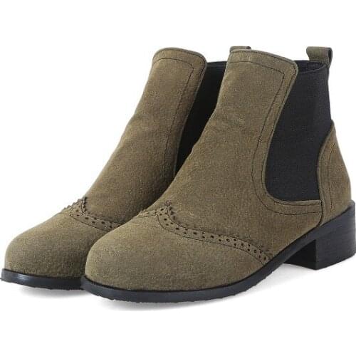 Big Size Fashion and Leisure of Euro-American Style Short Boots with Round Head and Sleeve