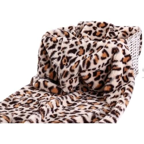 Width 62'' The New Leopard Pattern Faux Fur Plush Fabric By The Half-Yard For Clothing Carpet Material