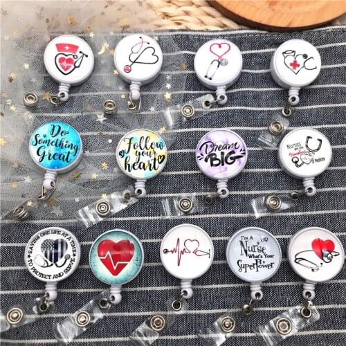 10Pcs/Lot Fashion Unisex New Design Retractable Creative Pattern Nurse Badge Reel Clip Portable Students Doctor ID Card Holder