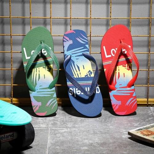 Summer Couple Flip-flops Men and Women Beckham with The Same Paragraph Beach Slippers Mens Sandals Clip Toe Drag Mens Shoes