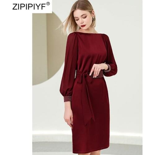 2021 Summer Runway Fashion Wine Red Long Sleeve Boat Neck Satin Knee Length Striped Noble Casual Office Lady Dresses Z045