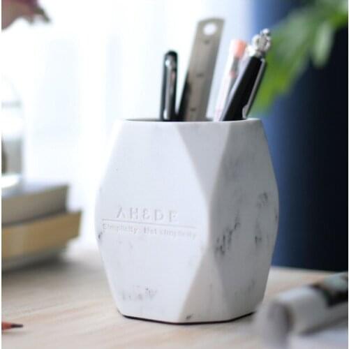 1 Pcs Pen Pencil Holder Container Desk Multifunction Mini Desktop Resin Makeup Brush Holders Home Office Stationery