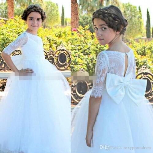 White Ball Gown Flower Girl Dresses For Wedding With Bow On Back Tulle Floor Length Girls Pageant Gowns Lace Short Sleeves Kids