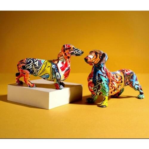 Modern Creative Painted Color Dachshund Dog Decoration Home Wine Cabinet Office Decoration Desktop Decoration Resin