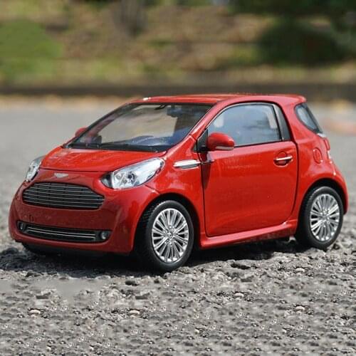 WELLY 1:24 Aston Martin-Cygnet Alloy Car Model Diecast Metal Vehicles Collect Gifts Non-remote Control Type Transport Toy