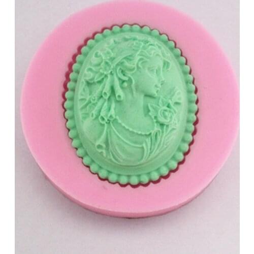 3D Girl Patterned Silicone Mold FM055