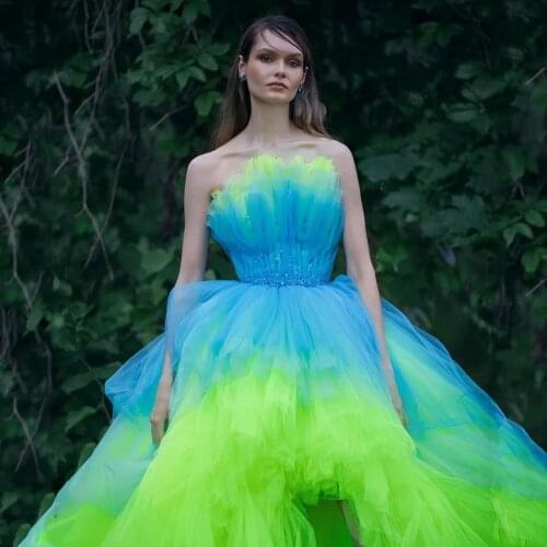 New Colorful Elegant Prom Dresses Fluffy Pleated Strapless Sleeveless Tiered High Low Tulle Ball Gown Women Evening Party Gowns