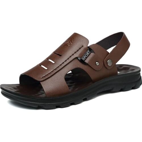 Mens Sandals Leather 2021 Summer New Casual Fashion Dual-Use Soft-Soled Non-Slip Middle-Aged Dad Beach Shoes