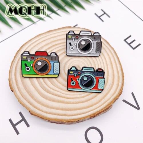 Creative Cartoon Retro Color Camera Enamel Oil Drops Brooch Alloy Badge T-shirt Bag Custom Pin Accessories Women Jewelry Gift