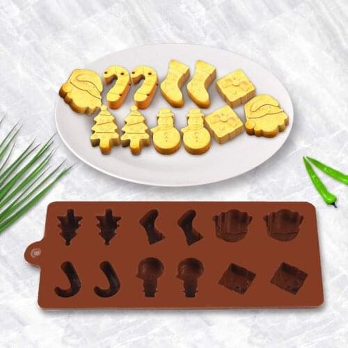Wholesale 10pcs Christmas Chocolate Silicone DIY Cartoon The Latest Version The Christmas Tree Santa Claus Christmas Gift Mould