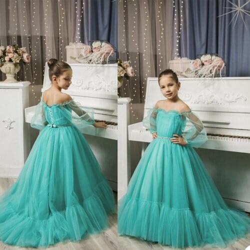 Luxurious Flower Girl Dresses Off Shoulder Little Princess Dresses Lace Up Gown Appliques Floor Length Dresses