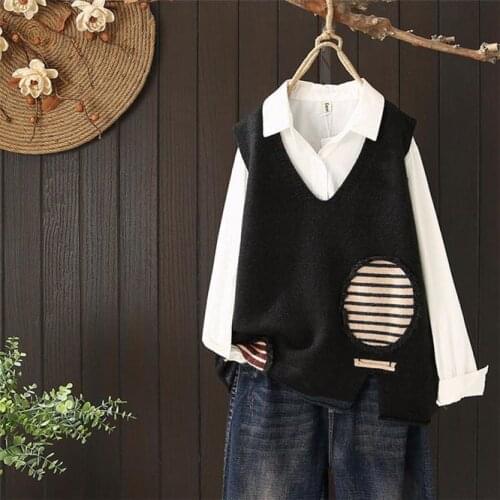2021 Korean College style Womens Knitted Taped Vest Girls Loose V-Neck Sweater Students Leisure Comfortable Outside Wear Black