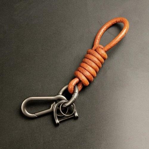 Handmade Antique Leather Metal Diy Designer Keychain Boyfriend Mens Best Gift Keyring Auto Car Pendant Jewelry Accesssories