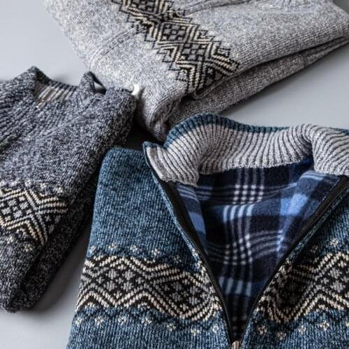 Mens autumn/winter collared plus velvet knit sweater zipper cardigan casual sweater sweater mans cardigan