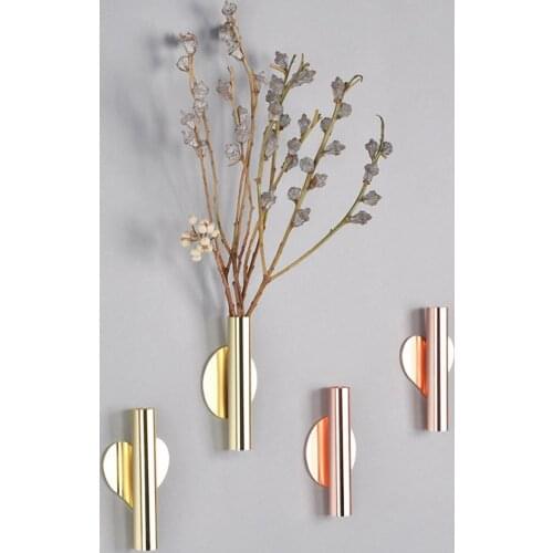 Nordic Style Wall Flower Vase Abstract Minimalist Iron Vase Decoration Household Dried Flower Racks Ornament Home Decoration