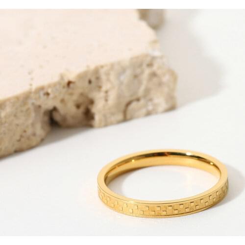 Classic 18K Gold Chess Lattice Fine Finger Ring Dainty Custom Jewerly Stainless Steel Rings For Women Girls