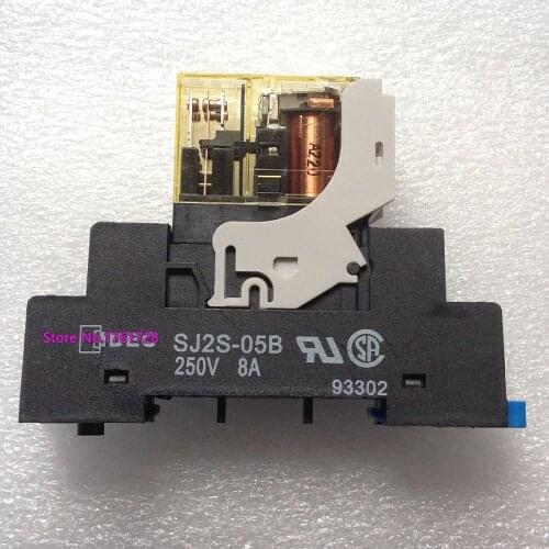 New and original IDEC 220V relay RJ2S-CL-A220 with relay socket SJ2S-05B