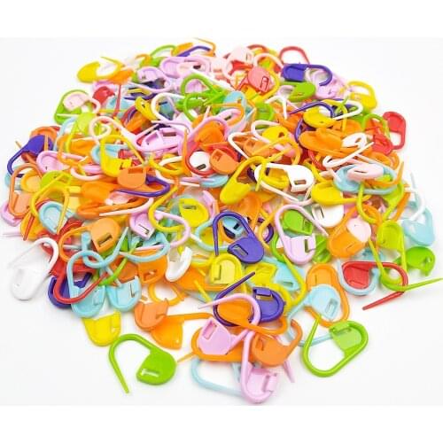 50pcs/lot Plastic Resin Small Clip Locking Stitch Markers Crochet Latch Knitting Tools Needle Clip Hook Sewing Tool Mixed Color