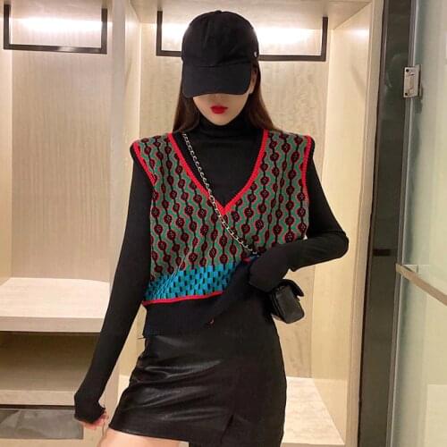 Autumn Sweater Vest Women Vintage Knitted Sweater Coat Oversized Waistcoat Sleeveless Korean Fashion Crop Tops Pullover Outwear