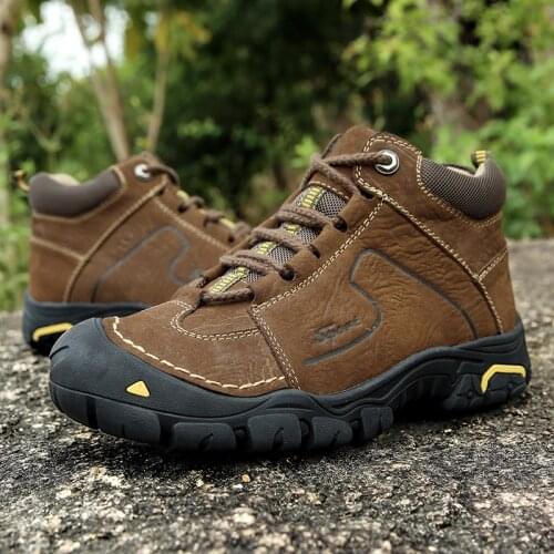 Winter Military Tactical Boots For Men Genuine Leather Outdoors Warm Sneakers Men Casual Hiking Shoes Comfortable Big Size 38-46