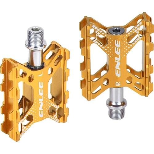 Ultralight Mountain Bike Pedals 9/16 Inch MTB CNC Aluminum Alloy Sealed 3 Bearing Anti-slip Bicycle Pedals Bicycle Accessories