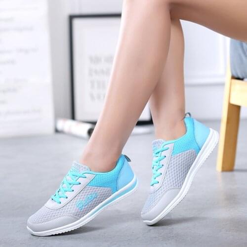 Womens Casual Breathable Womens Sports Mesh Womens Fashion Sports Womens Thick-soled Sneakers New 2021