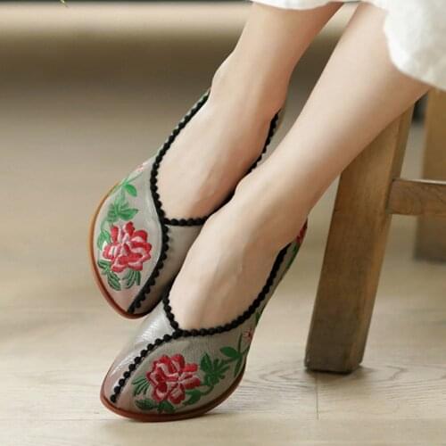 Birkuir Retro Women Shoes Thick Heel Retro Embroider Shoes Handmade Soft Round Toe Genuine Leather Loafers Leisure Ladies Shoes