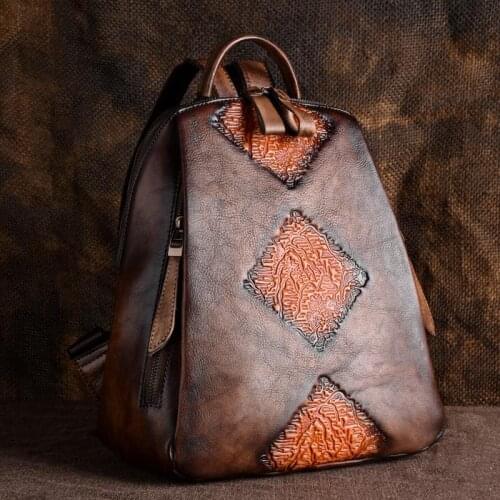 Handmade Retro Fashion Large Capacity Women Backpack Genuine Leather Solid Color Embossing Cow Leather Travel Backpack Sac A Dos