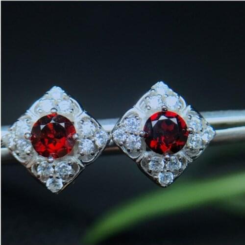 Natural Garnet earring Free shipping Natural real garnet 925 sterling silver earrings 5*5mm