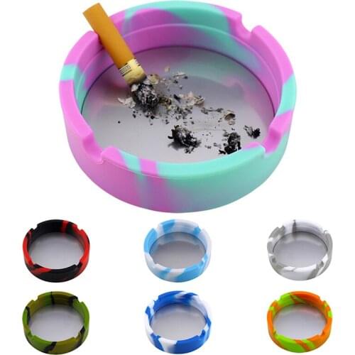 Glowing In The Darkness Silicone Ashtray Portable Round Cigarette Ash Tray Holder Foldable Eco-Friendly Soft Cigarette Tools