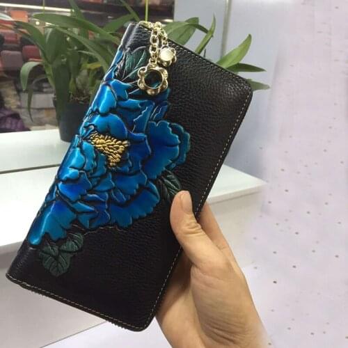Chinese style Genuine Leather women wallet female Vintage wallet fashion carving flower pattern women Clutch card holder Wallet