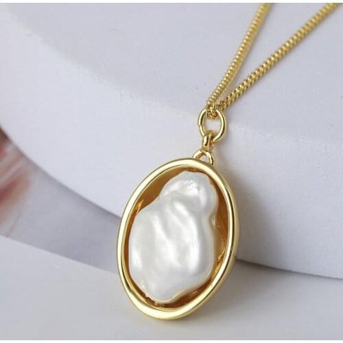 Irregular Freshwater Pearl Necklac Vintage Semicircle Neck Pendants Women Golden Choker New Fashion Accessories Chain Jewelry