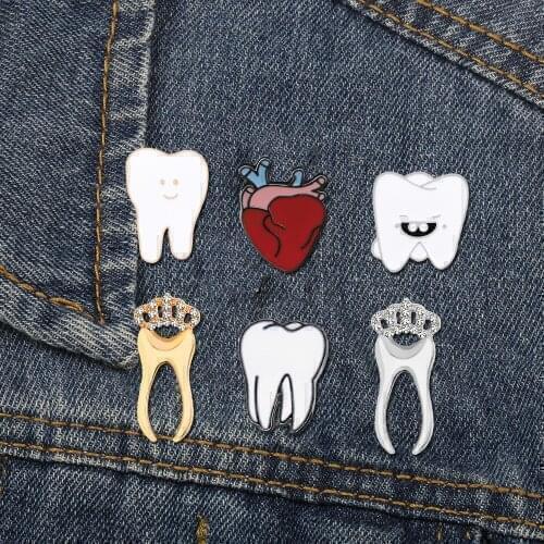 Teeth Enamel Pins Gold Silver Color Tooth Anatomy Heart Badge Docter Nurse Dentist Jackets Lapel Brooches Organ Medical Jewelry