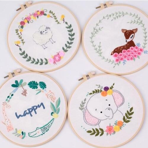 DIY Cartoon Animal Embroidery Starter Kit Handcraft Needlework Cross Stitch Kit with Embroidery Hoop Home Decor