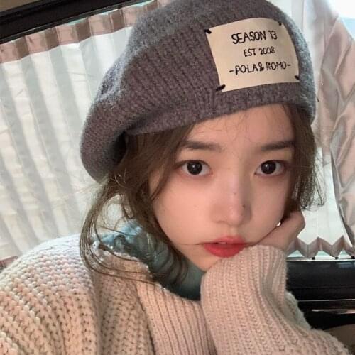 New High Quality Ladies Wool Beret Fashion Letter Patch Autumn Winter Flat Hats For Women Vintage Rhombus French Cap Wholesale