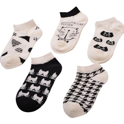 5 pairs/lot fashion cotton black and white baby socks for children ship shallow mouth socks boys/girls lovely Breathable socks