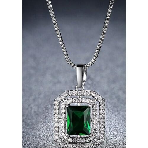 YVV18 Full Gem Star Pendant Necklace Valentine Eye Zircon Item Round Female